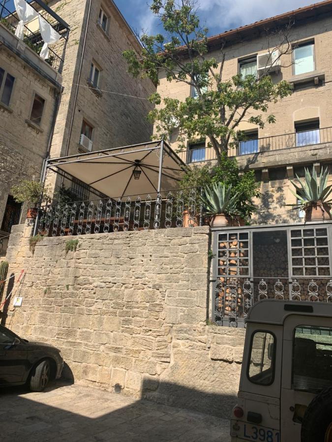 Borgoloto Suite 23 Сан Марино Екстериор снимка